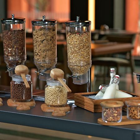 Doubletree By Hilton Ben Guerir Hotel & Residences Benguerir Luaran gambar