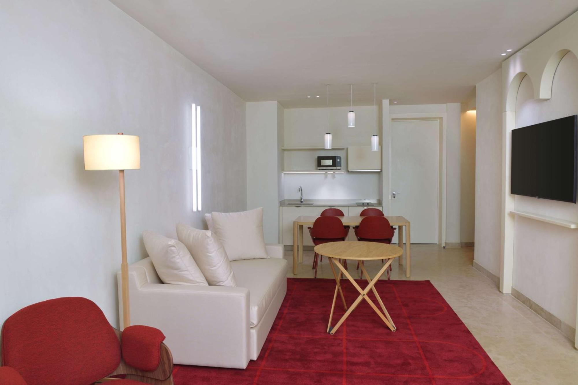 Doubletree By Hilton Ben Guerir Hotel & Residences Benguerir Luaran gambar