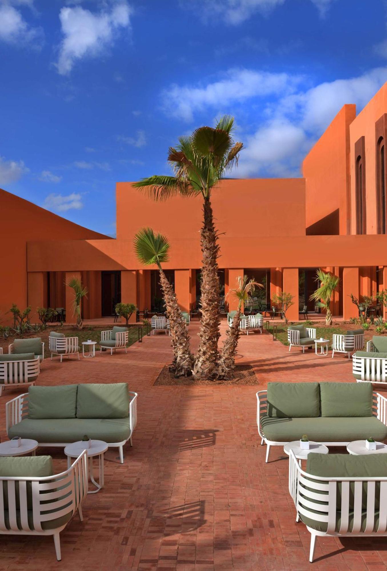 Doubletree By Hilton Ben Guerir Hotel & Residences Benguerir Luaran gambar